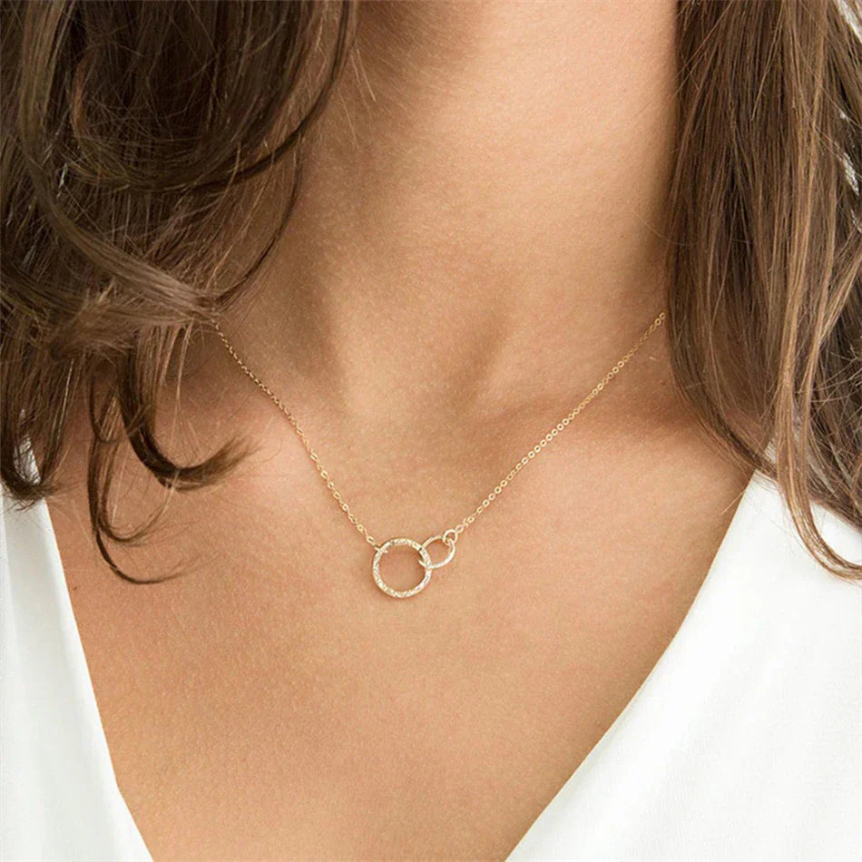 Eternal Circle - Gold Hoop Necklace