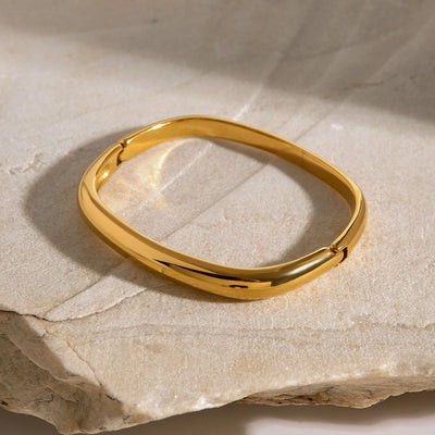 Lustrous Gold Bangle