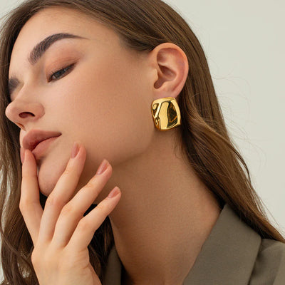 Luxe Allure Minimalist Geometric Stud Earrings